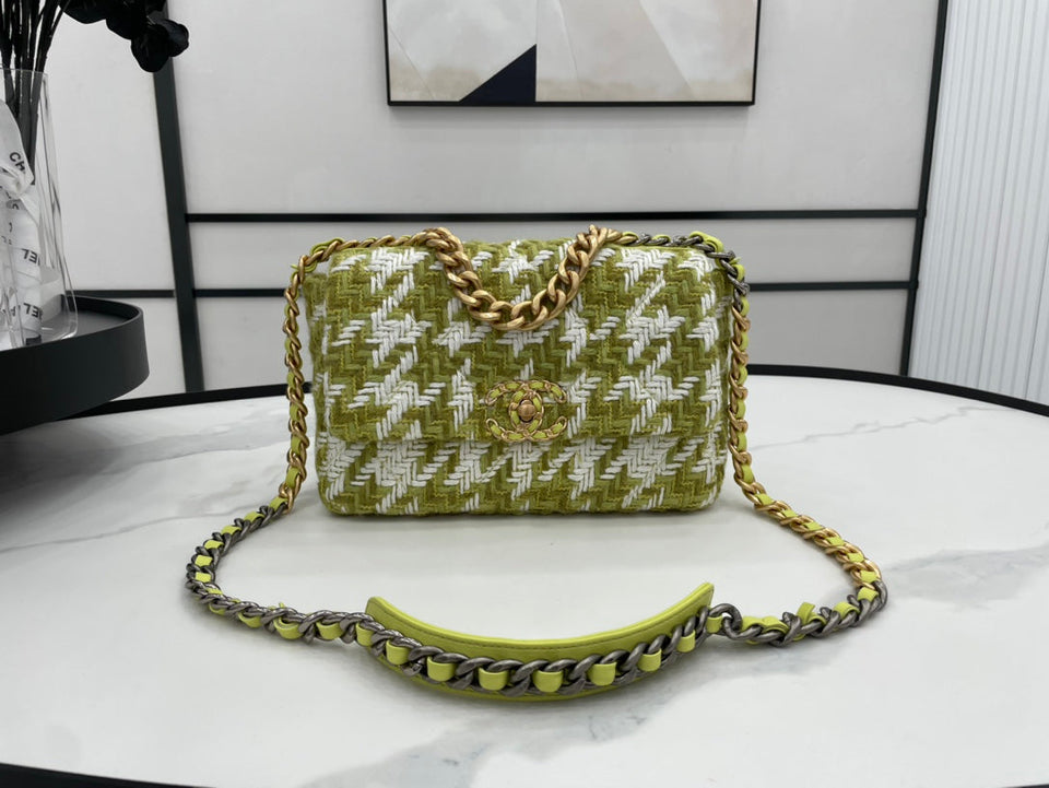 Chanel - Luxury Bag - CHL - 678