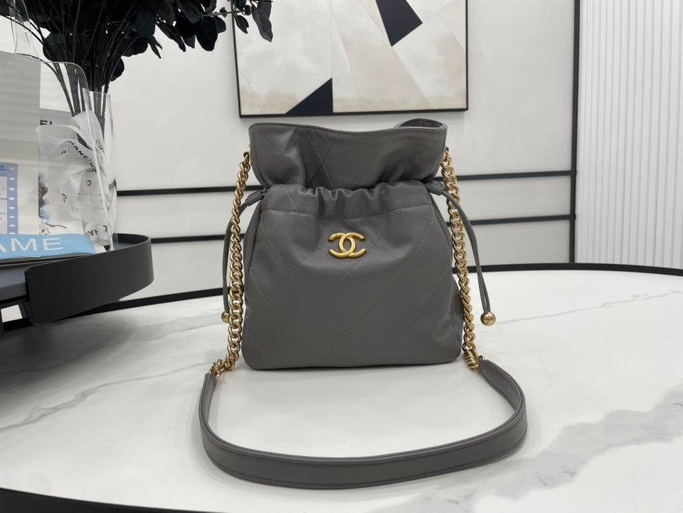 Chanel - Luxury Bag - CHL - 658