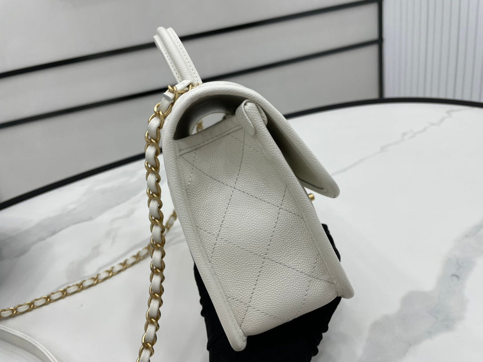 Chanel - Luxury Bag - CHL - 662