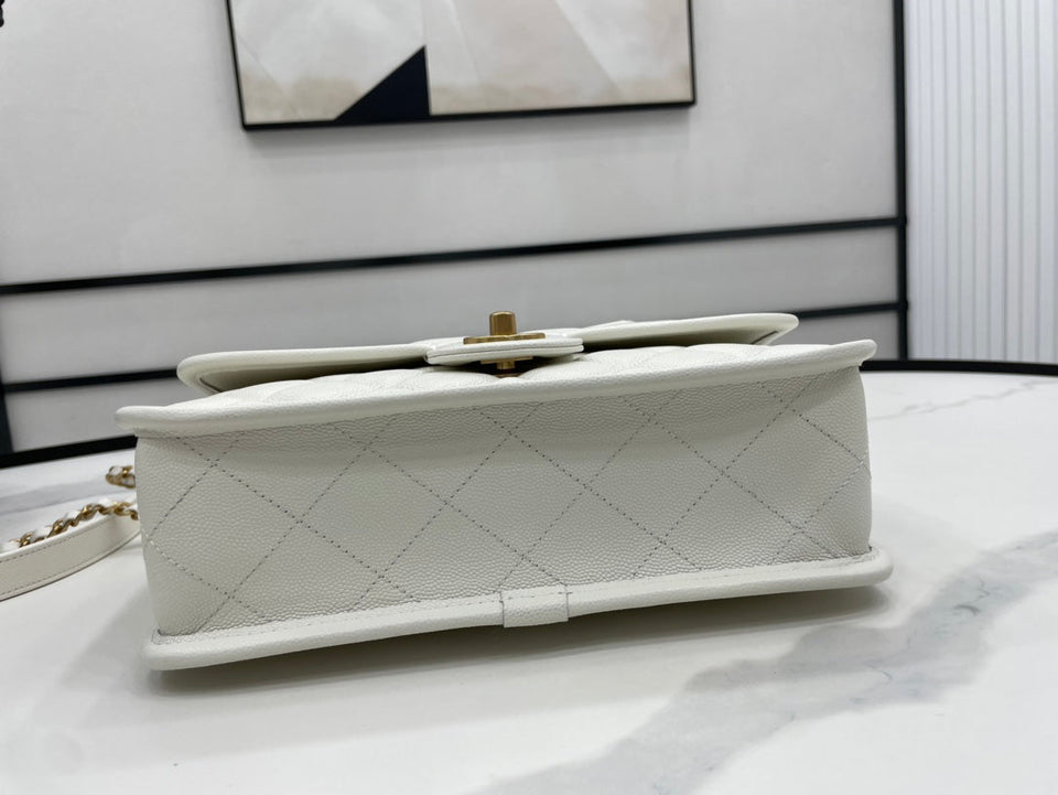 Chanel - Luxury Bag - CHL - 662