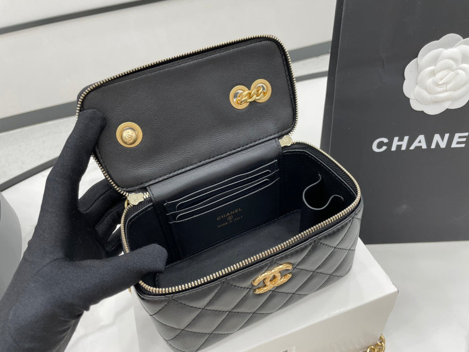 Chanel - Luxury Bag - CHL - 618