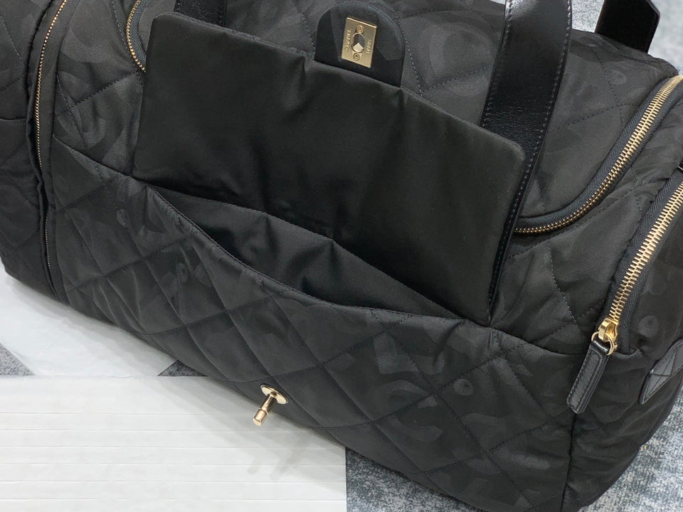 Chanel - Luxury Bag - CHL - 385
