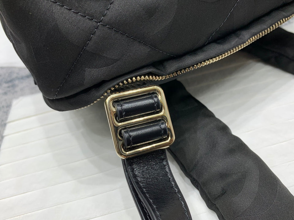 Chanel - Luxury Bag - CHL - 386