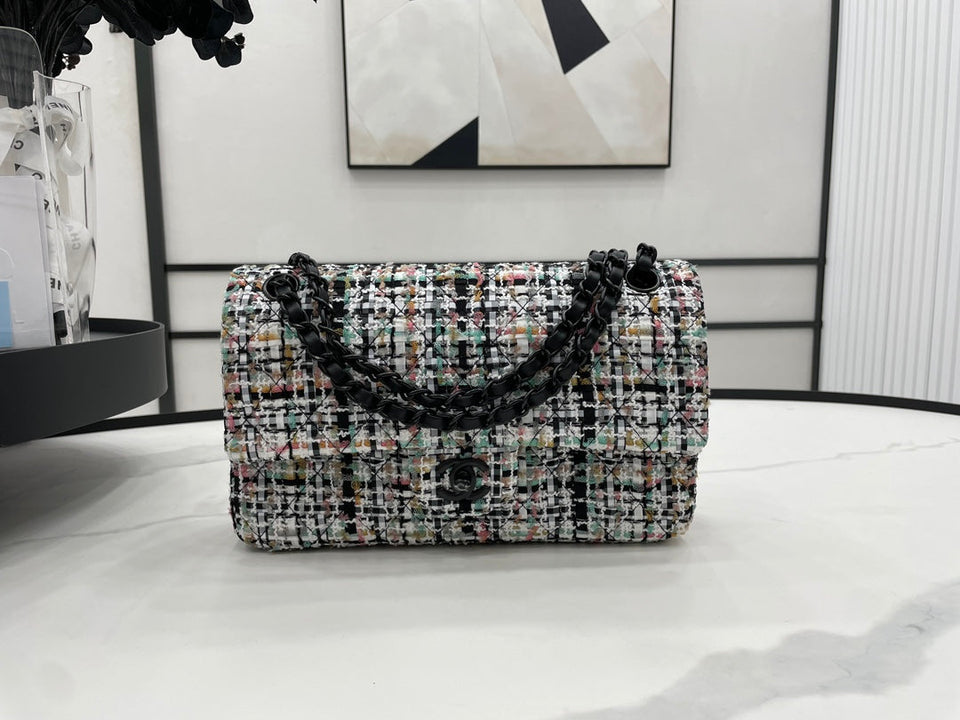 Chanel - Luxury Bag - CHL - 517