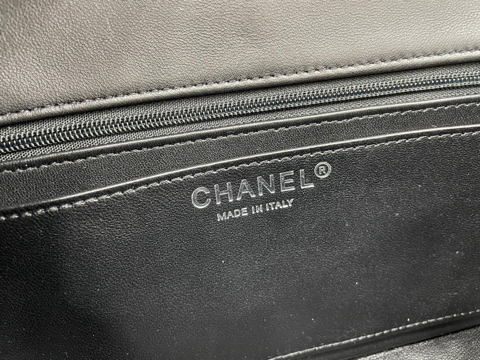 Chanel - Luxury Bag - CHL - 518