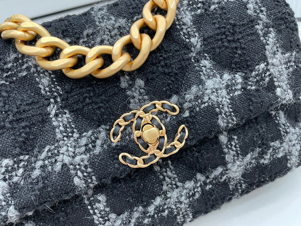 Chanel - Luxury Bag - CHL - 486
