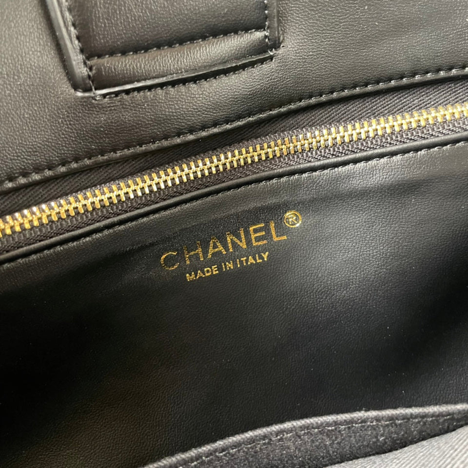 Chanel - Luxury Bag - CHL - 322
