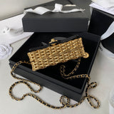 Chanel - Luxury Bag - CHL - 384