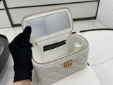 Chanel - Luxury Bag - CHL - 337