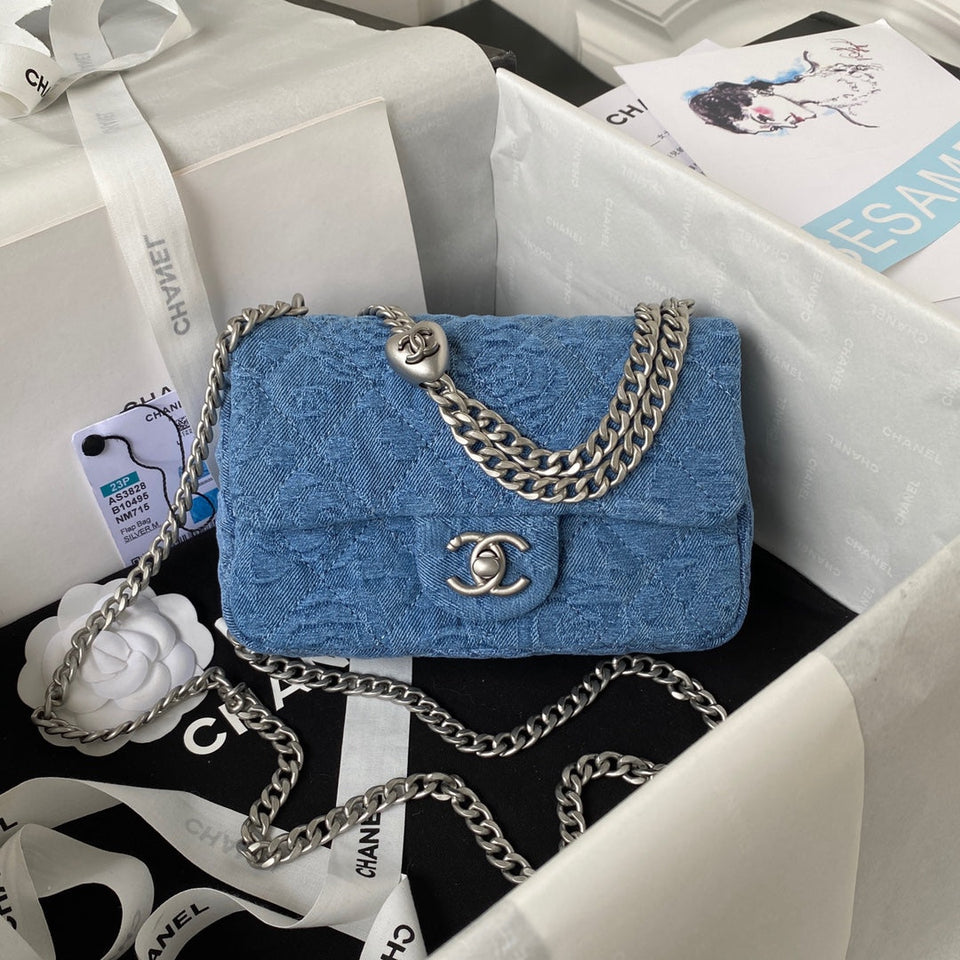 Chanel - Luxury Bag - CHL - 209