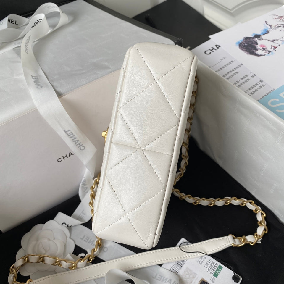 Chanel - Luxury Bag - CHL - 277