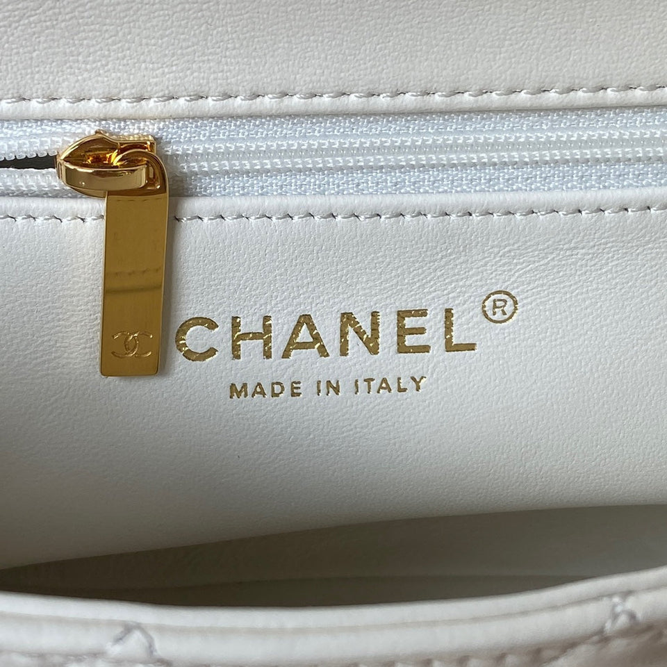 Chanel - Luxury Bag - CHL - 273