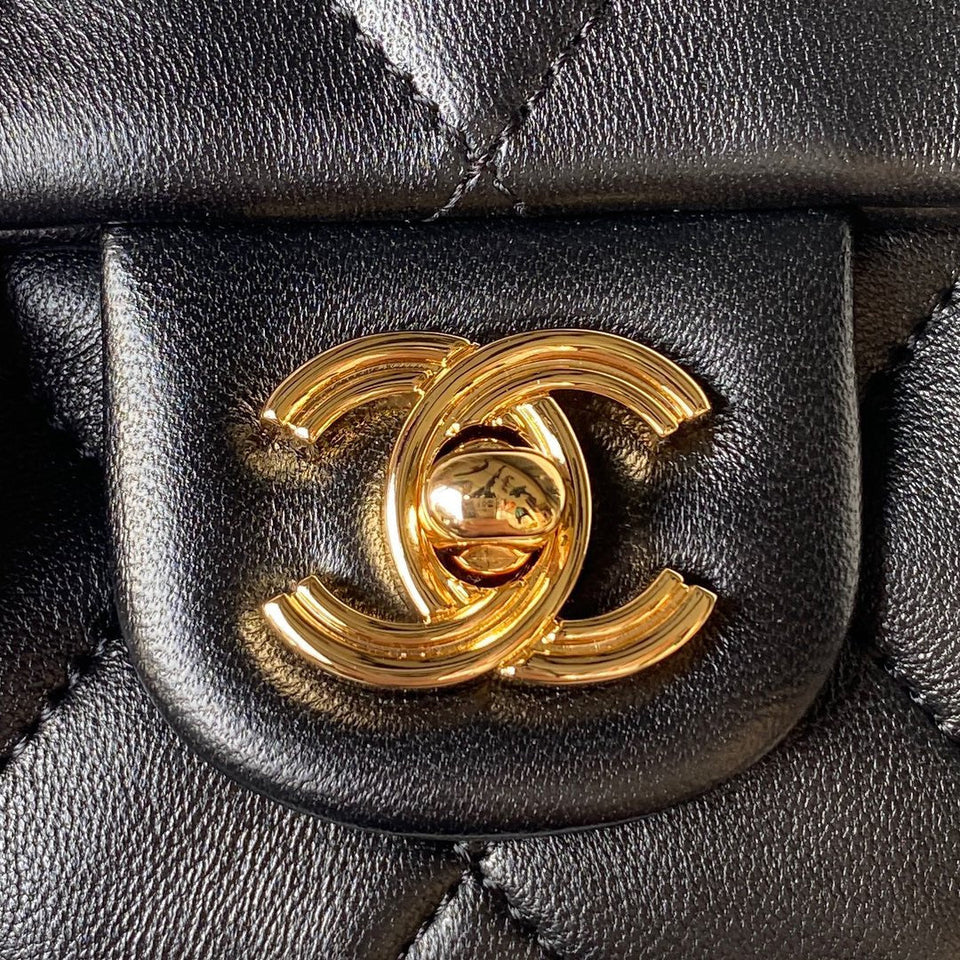 Chanel - Luxury Bag - CHL - 272
