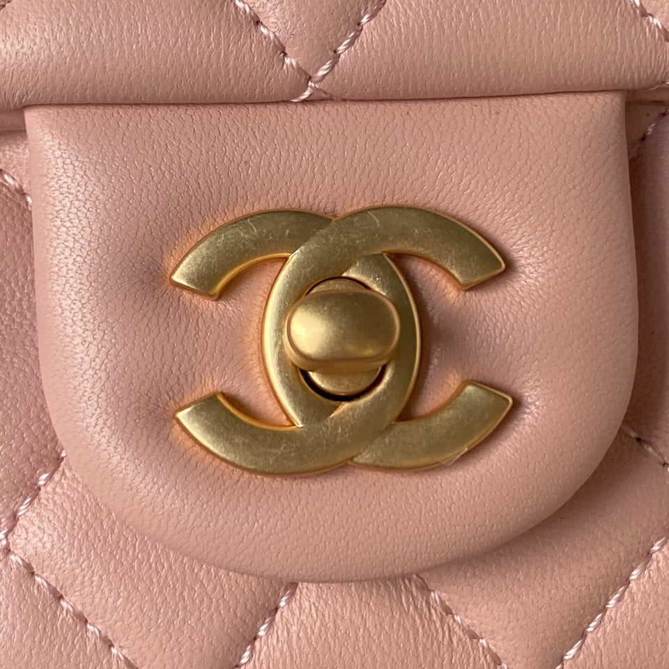 Chanel - Luxury Bag - CHL - 262