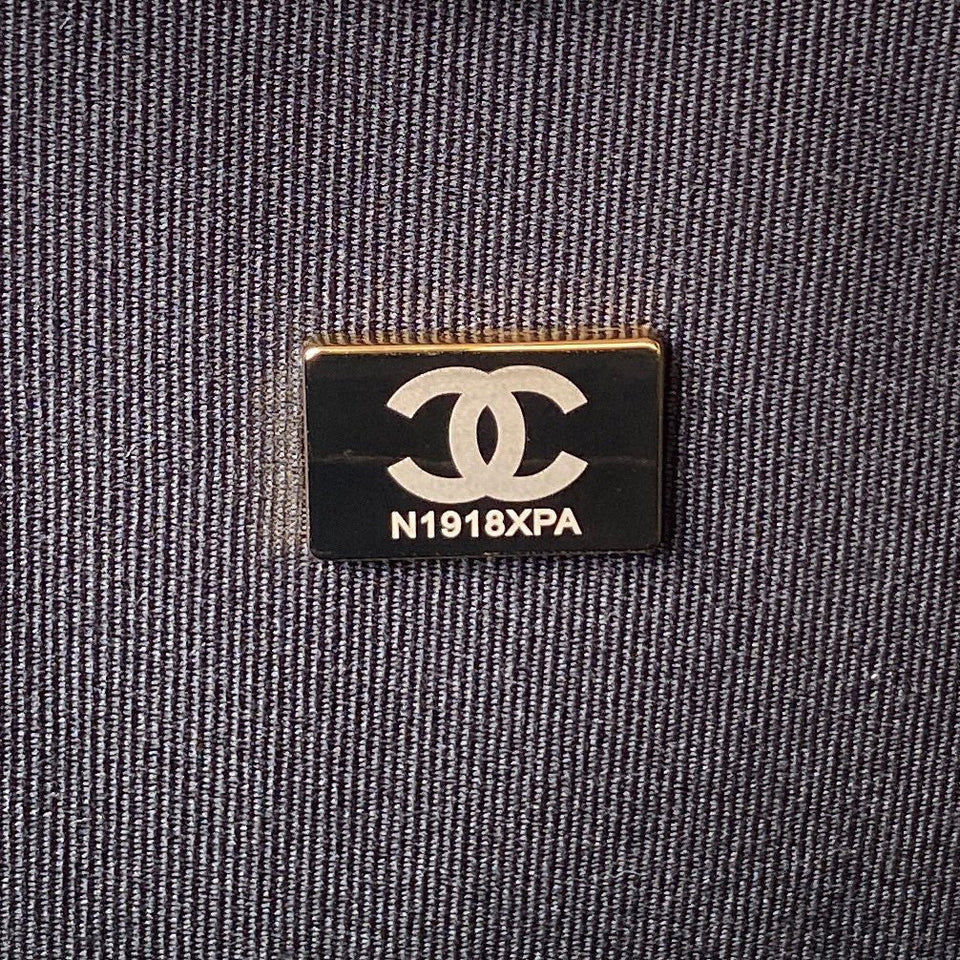 Chanel - Luxury Bag - CHL - 223