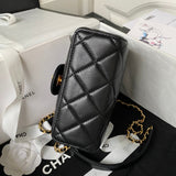 Chanel - Luxury Bag - CHL - 220