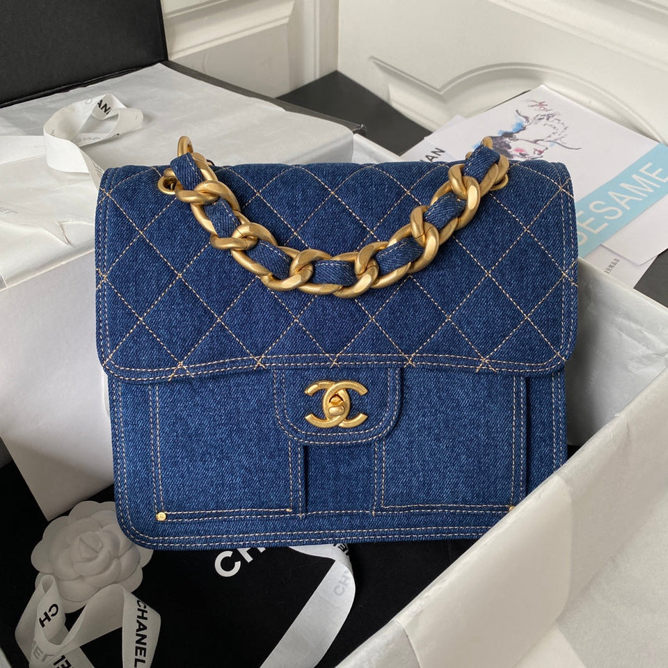 Chanel - Luxury Bag - CHL - 185