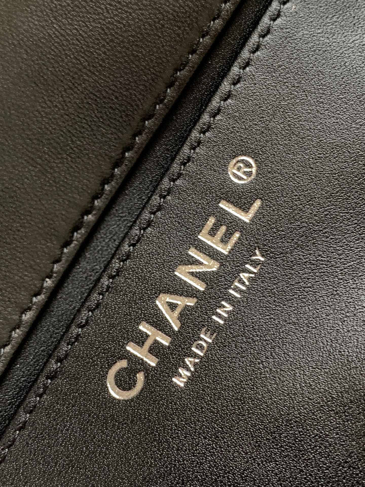 Chanel - Luxury Bag - CHL - 173