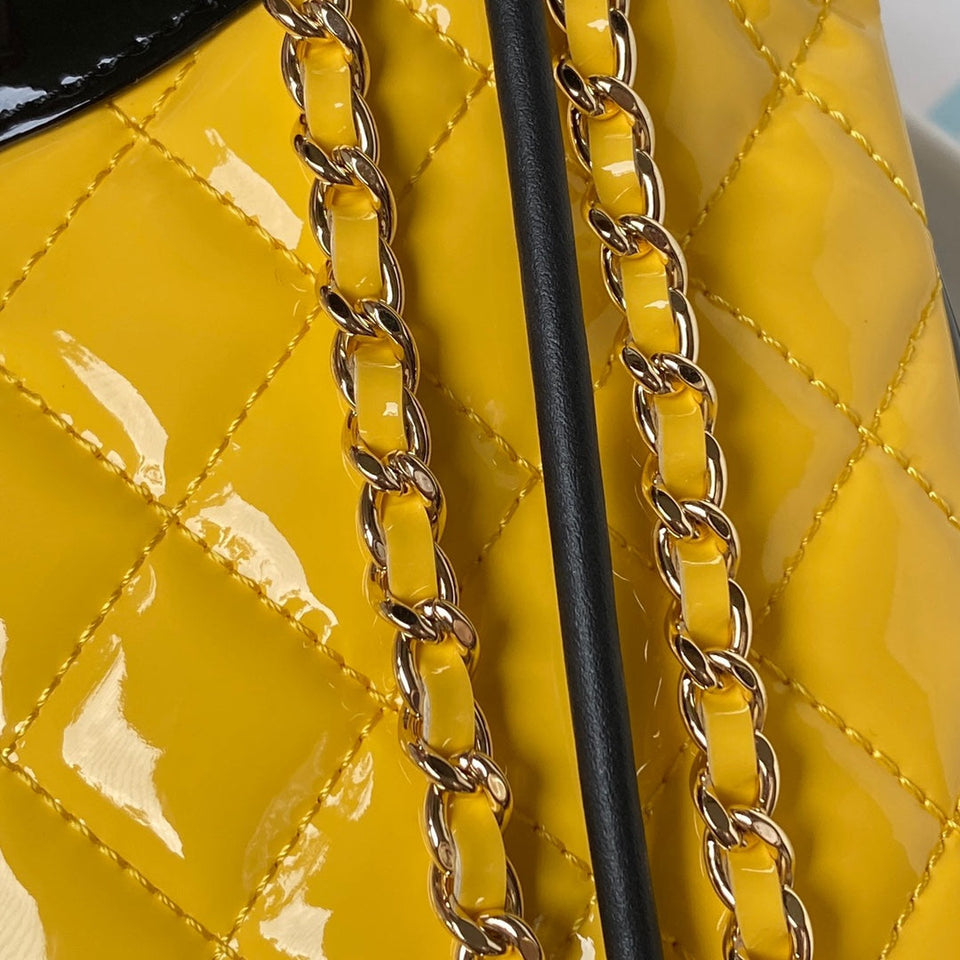 Chanel - Luxury Bag - CHL - 182