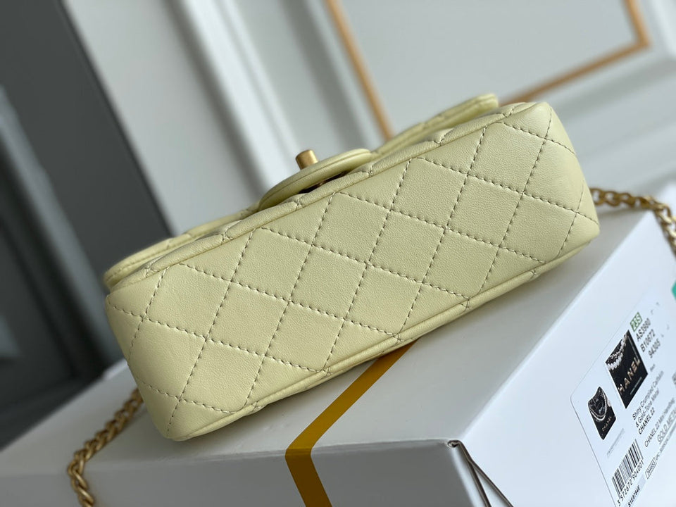 Chanel - Luxury Bag - CHL - 068