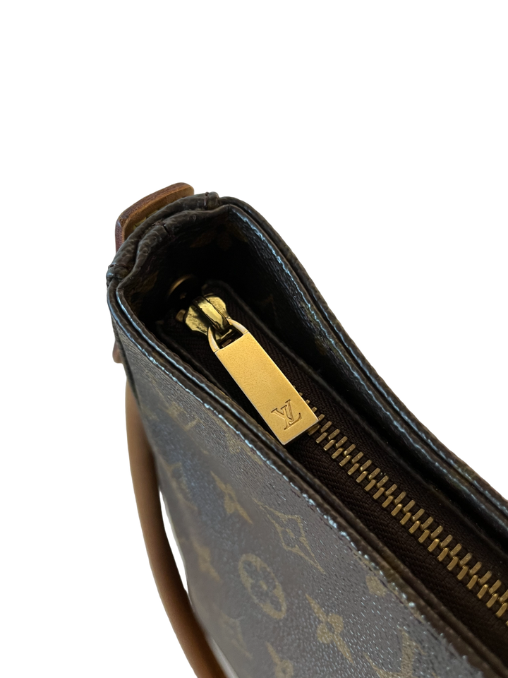 Louis Vuitton Looping Monogram
