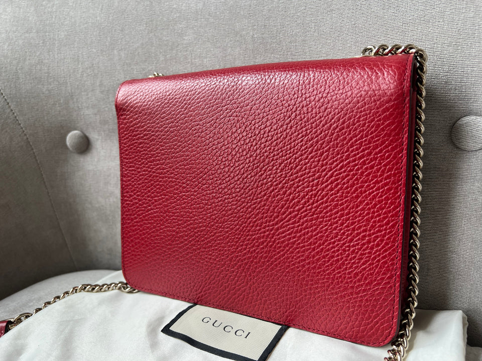 Gucci Interlocking GG Red Small Shoulder Bag