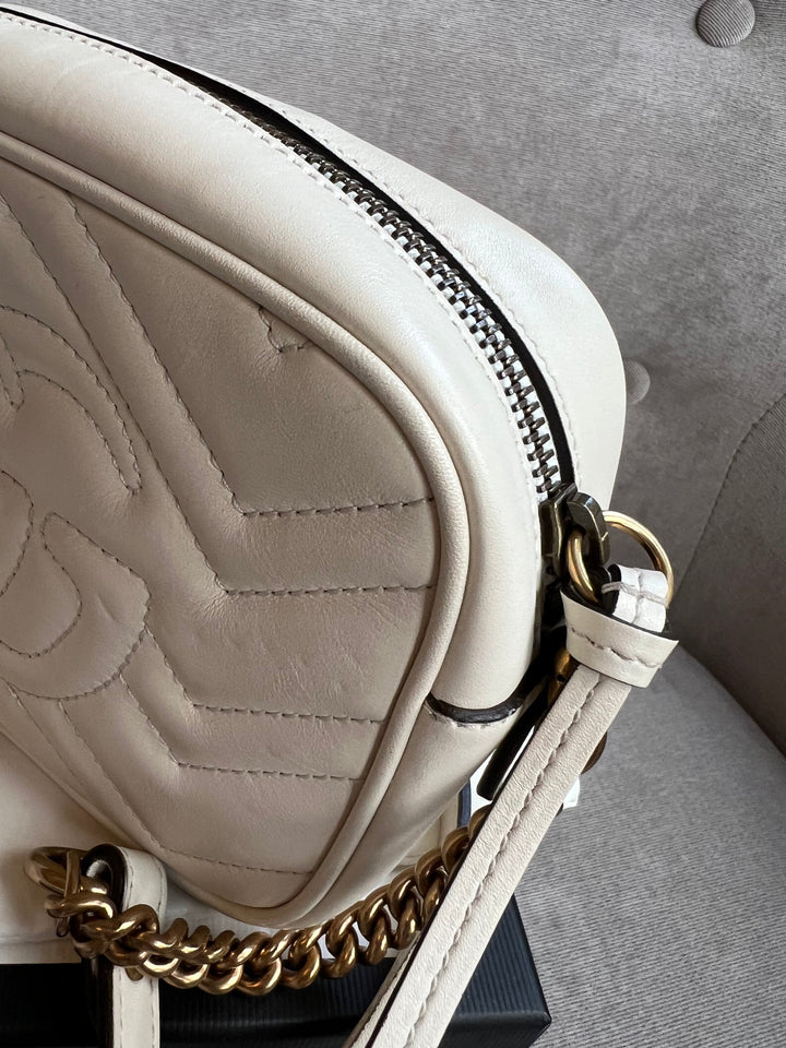 Gucci GG White Marmont Mini Shoulder Bag (RRP £1,160)
