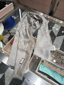 Gucci long scarf beige