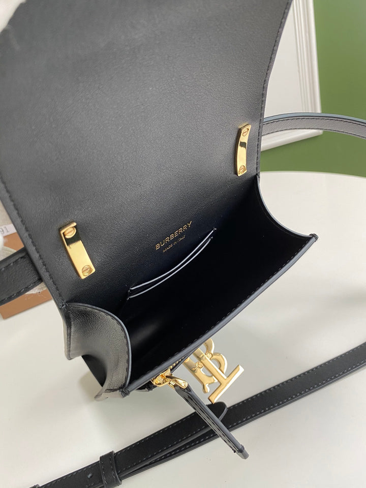 Burberry Robin Leather Bag