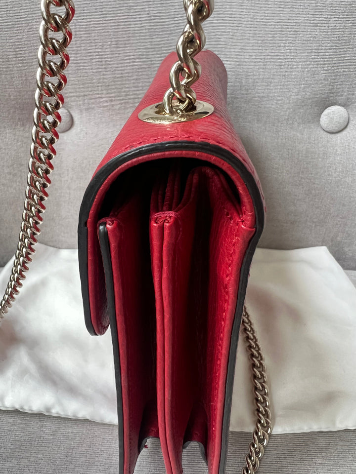 Gucci Interlocking GG Red Small Shoulder Bag