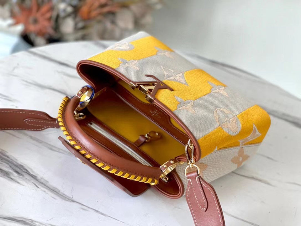 Louis Vuitton Capucines BB Bag