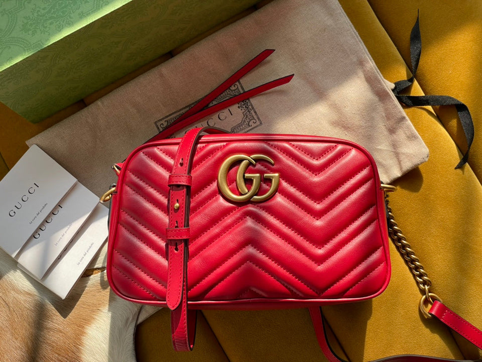 Gucci GG Marmont Small Matelasse Shoulder Bag