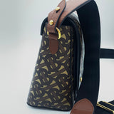 Handbag Luxury Designer By Burberry  Size: Medium