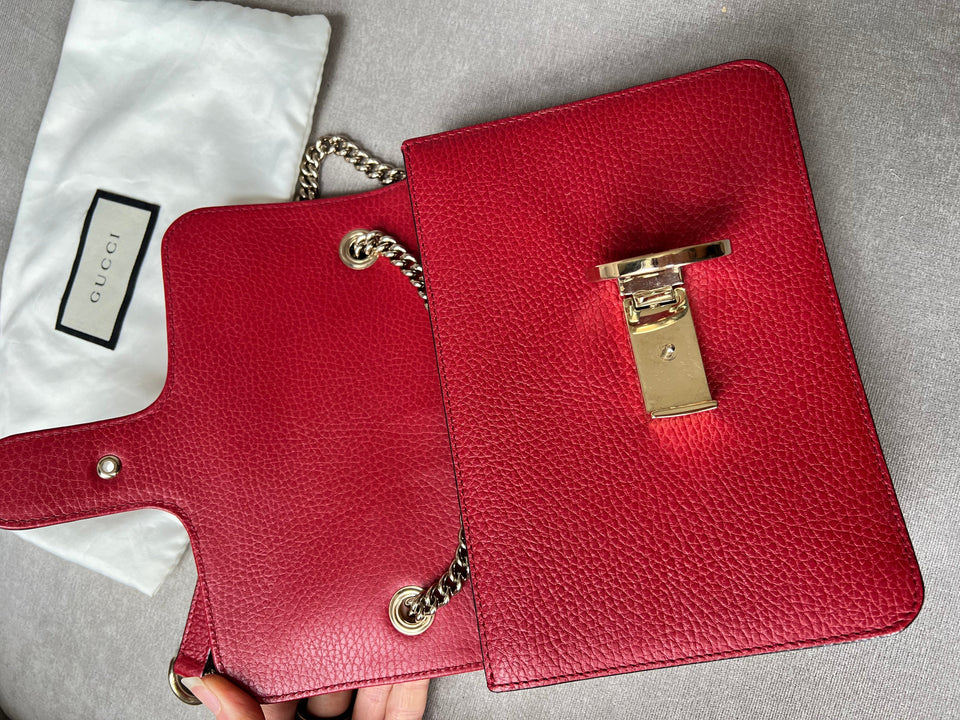 Gucci Interlocking GG Red Small Shoulder Bag