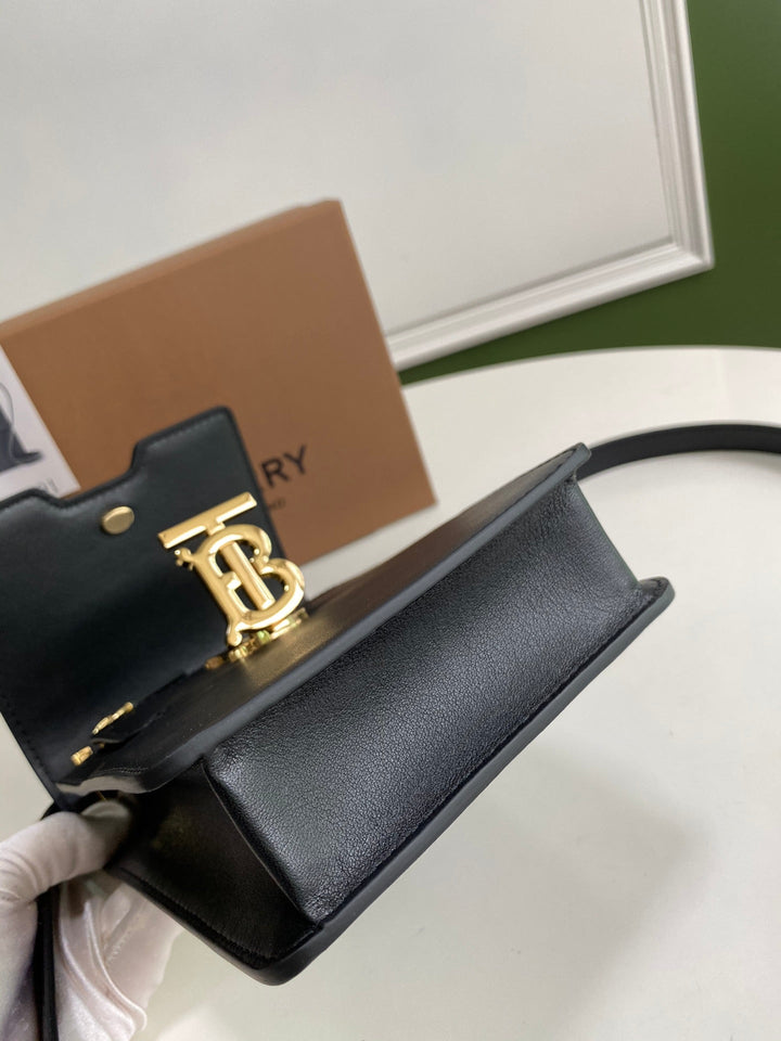 Burberry Robin Leather Bag