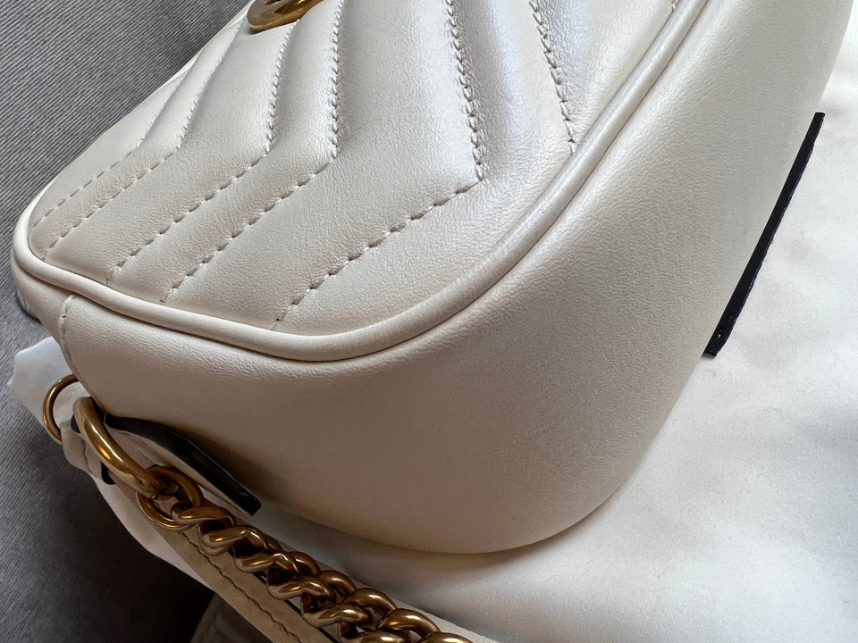Gucci GG White Marmont Mini Shoulder Bag (RRP £1,160)