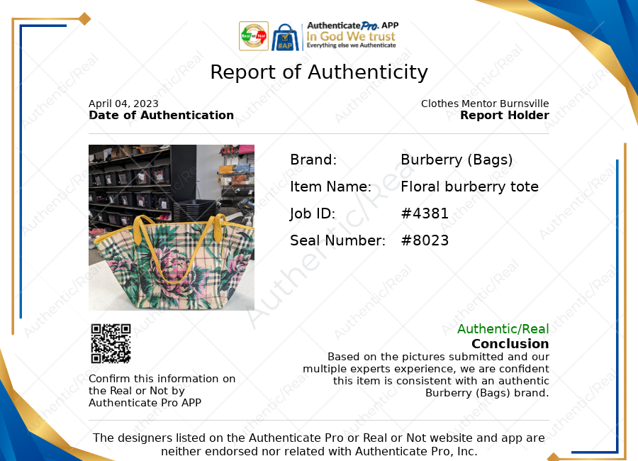 Handbag Luxury Designer By Burberry  Size: Large