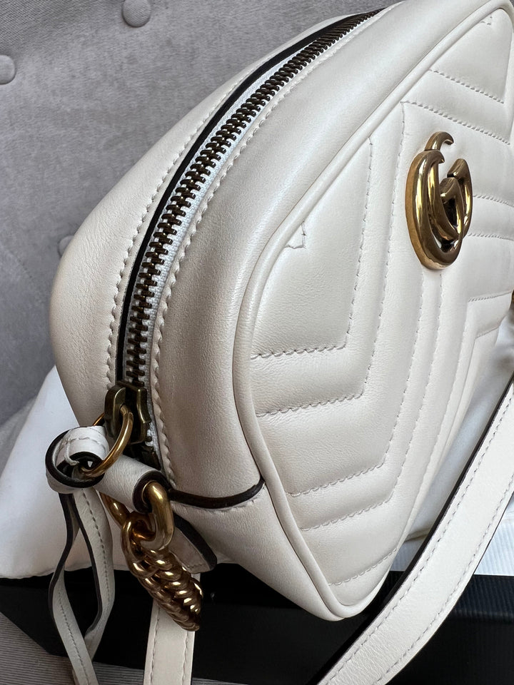 Gucci GG White Marmont Mini Shoulder Bag (RRP £1,160)