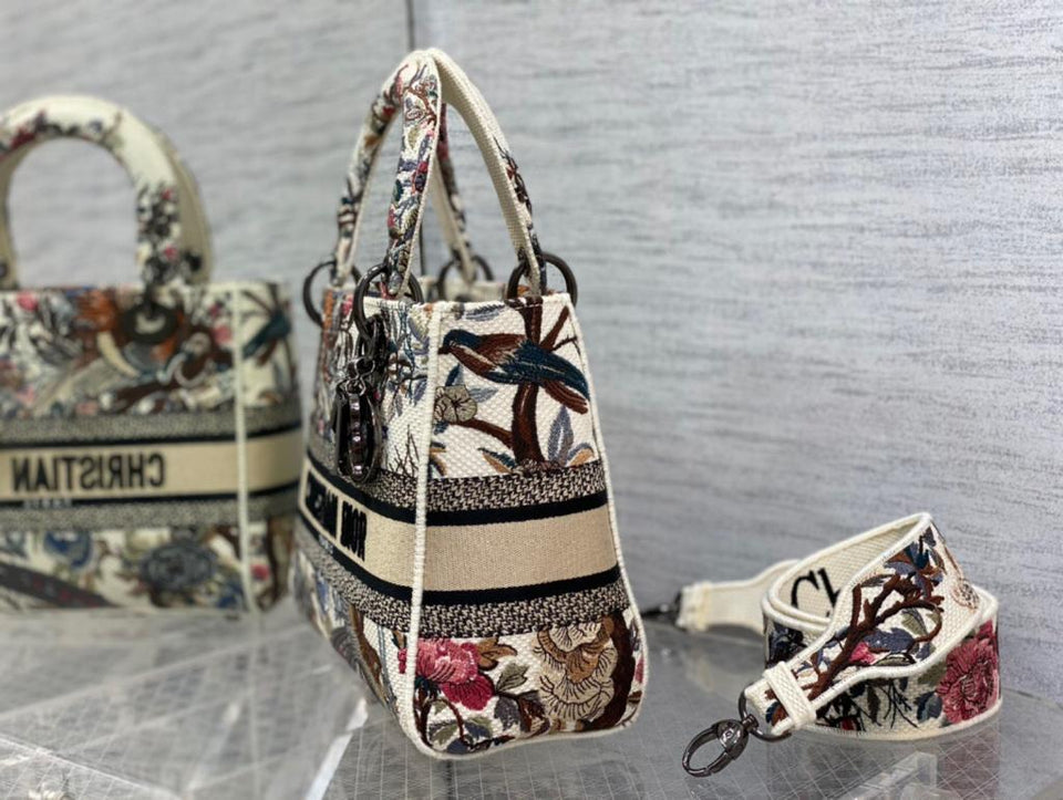 Christian Dior Medium Lady  D-Lite Bag