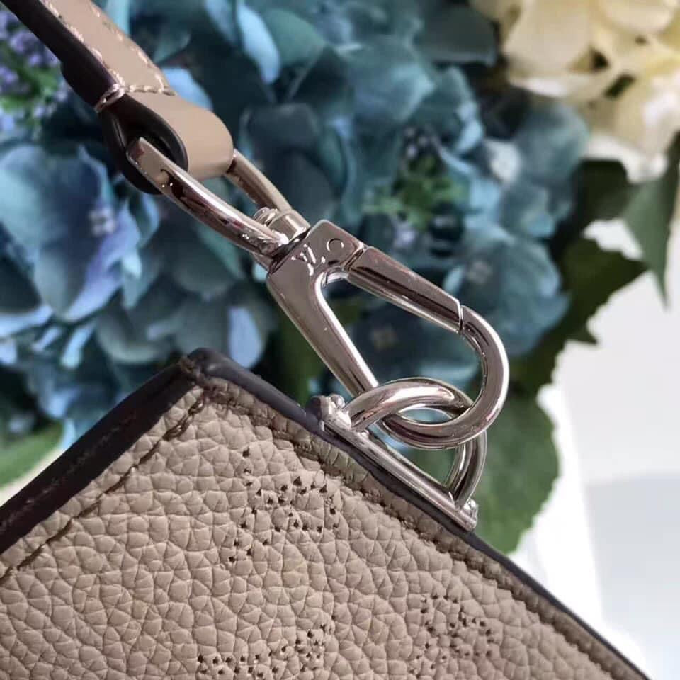 Louis Vuitton Girolata handbag