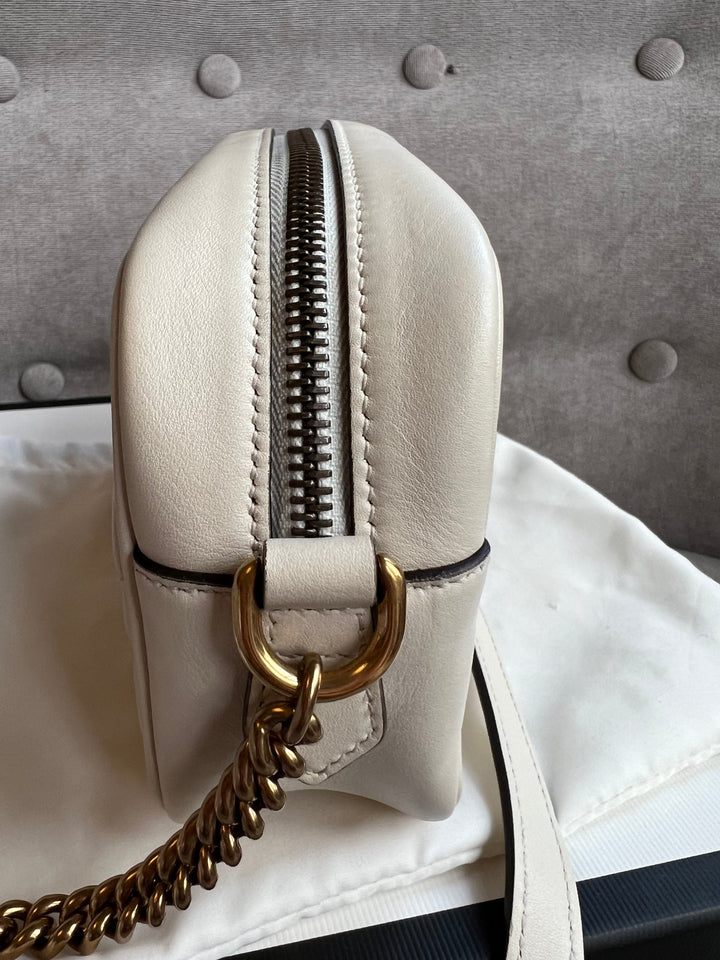 Gucci GG White Marmont Mini Shoulder Bag (RRP £1,160)
