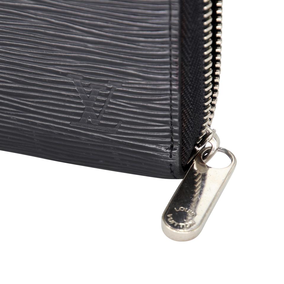 Louis Vuitton Epi GM Leather Zippy Wallet LV-1201P-0009