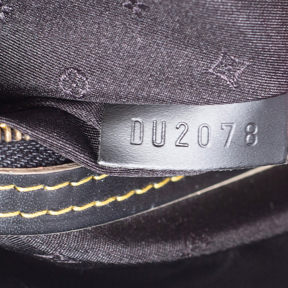 Louis Vuitton Black Suhali Leather Le Majestueux Tote