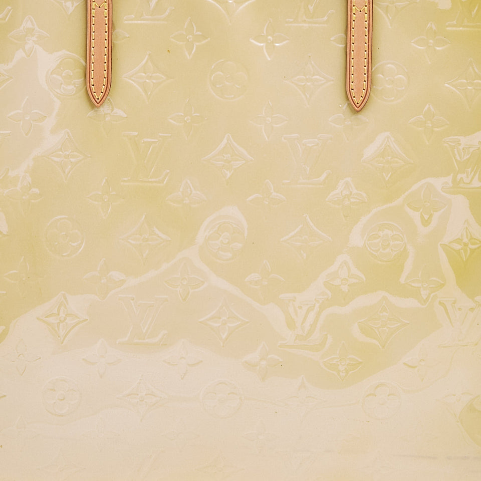 Louis Vuitton Blanc Corail Monogram Vernis Catalina EW Bag
