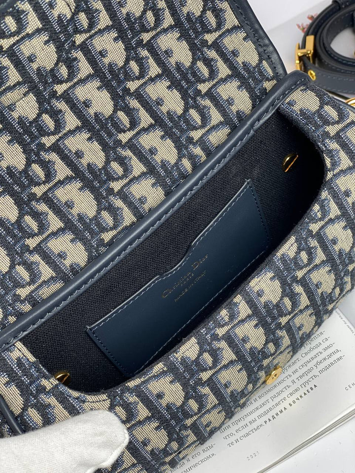DIOR BOBBY east-west bag