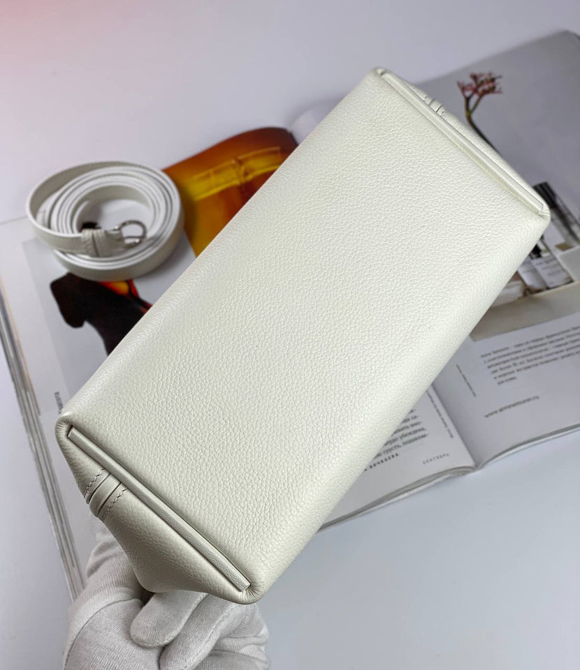 Hermes 24/24 Bag Evercolor with Swift 21 white palladium-platedHardware