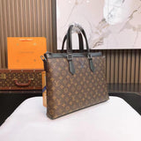 Luxury Handbags Louis Vuitton 526