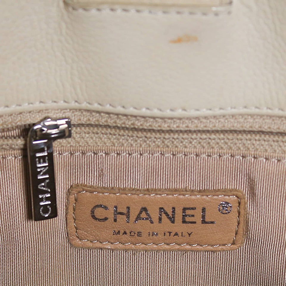 Chanel PST beige Caviar Silver