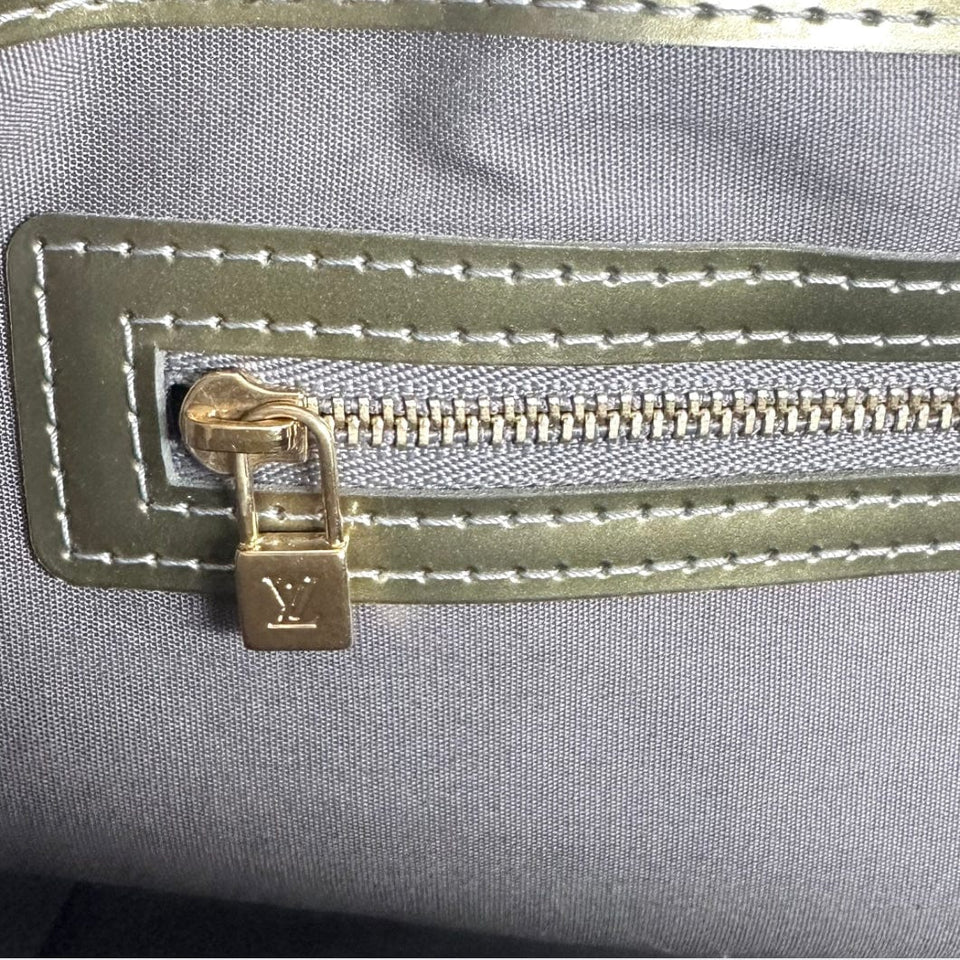Louis Vuitton Monogram Vernis Wilshire PM